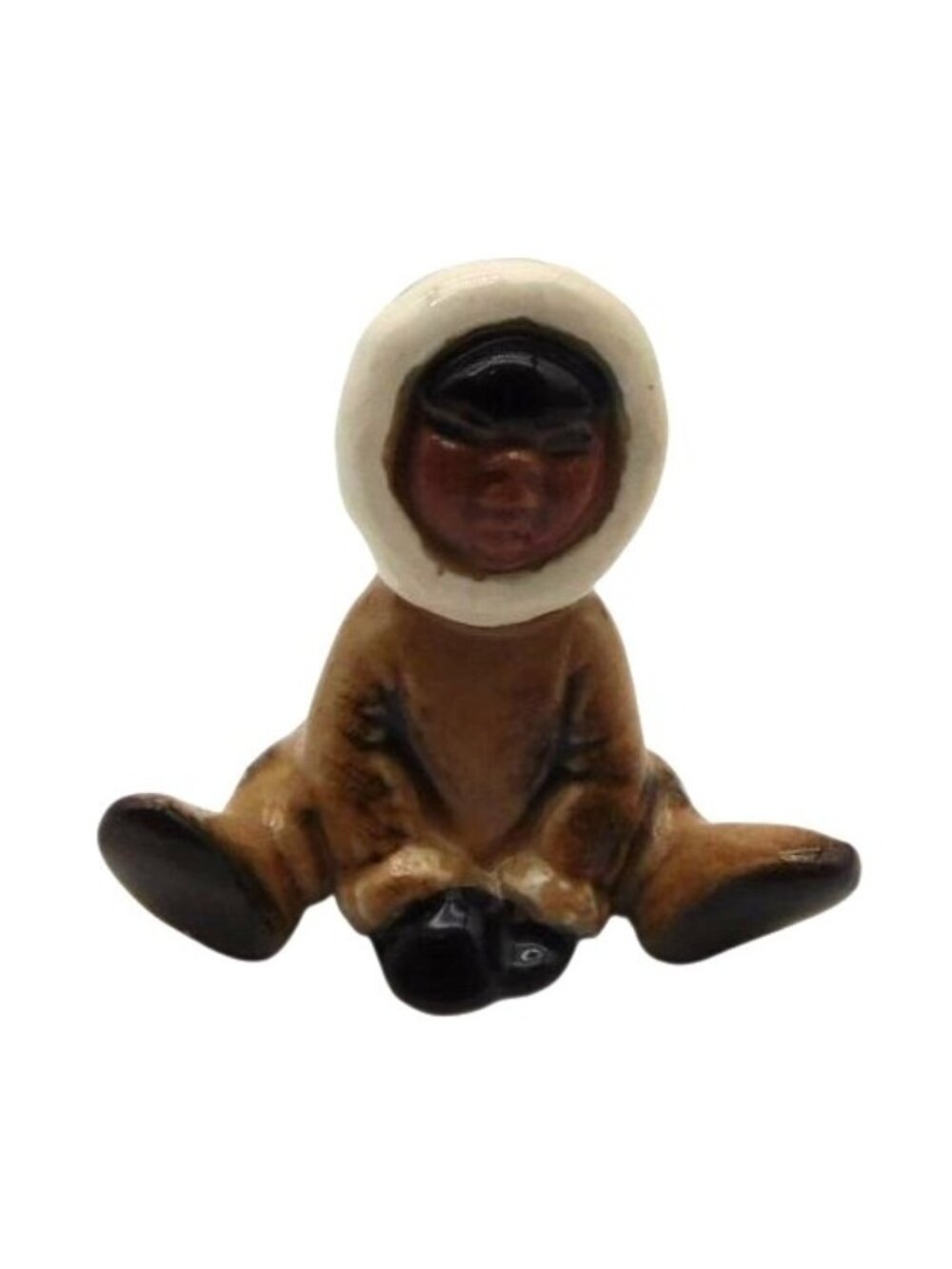 Hagen Renaker Sitting Eskimo Tot #943 Inuit Child Bone China Figurine 1.25"